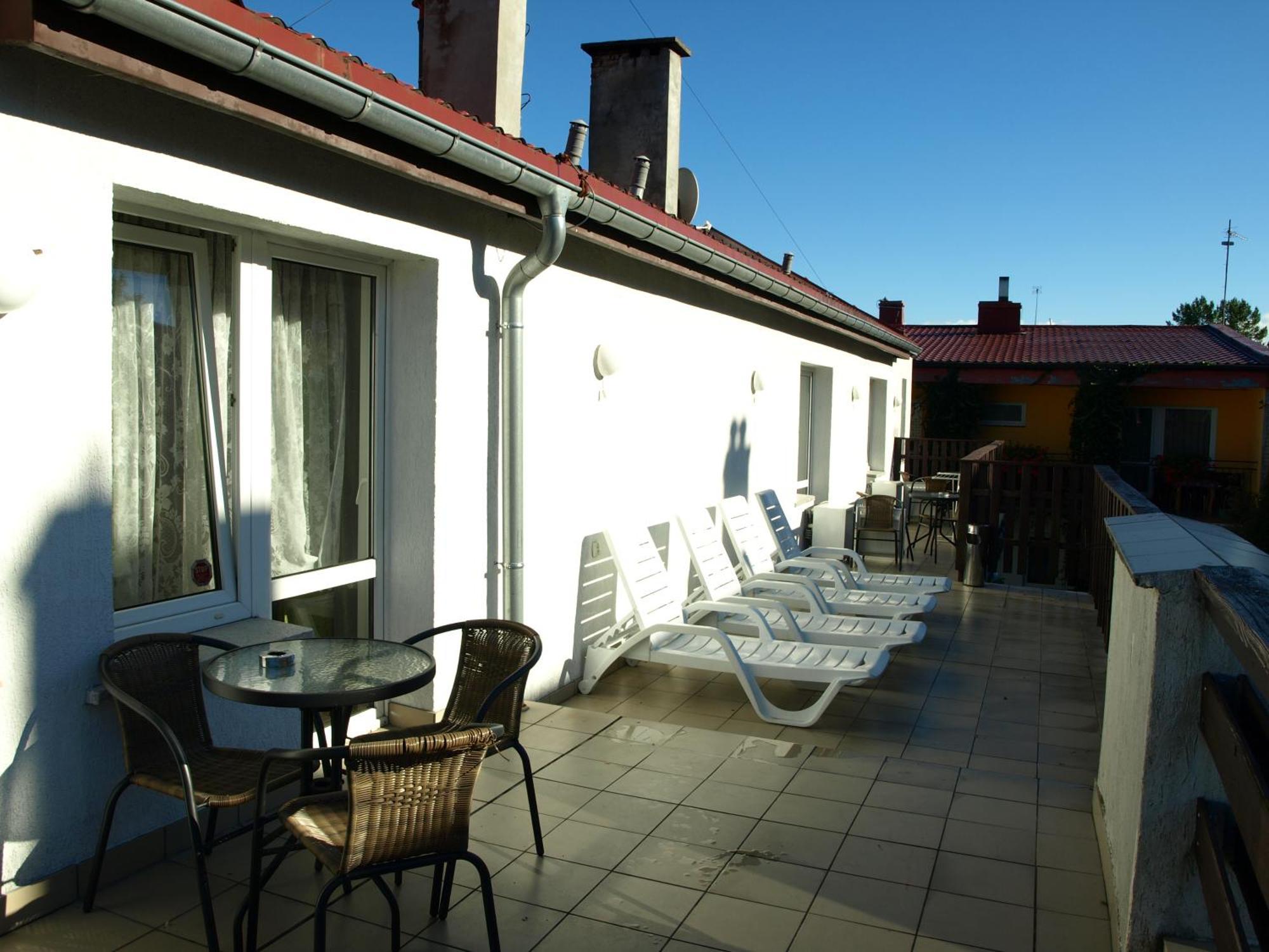 Zibi I Pod Topolami Łazy Exterior foto